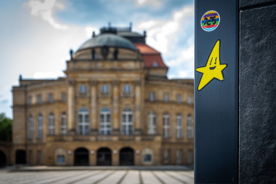 Auch am Theaterplatz gibt es einen Stern. Rund 100 bis 150 Sterne wurden bereits dokumentiert.