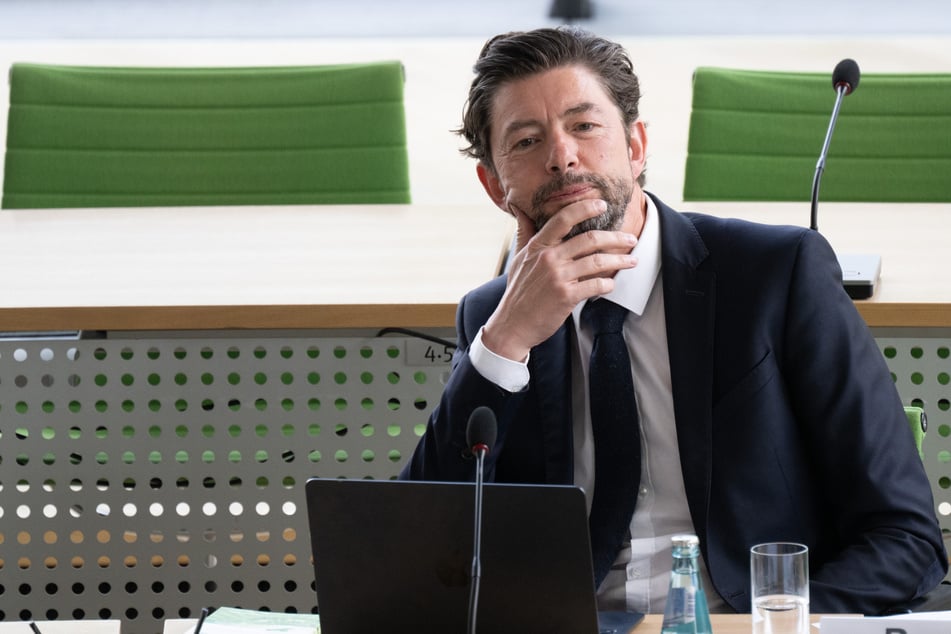 Virologe Drosten stellt sich heute erneut Fragen des Corona-Ausschusses