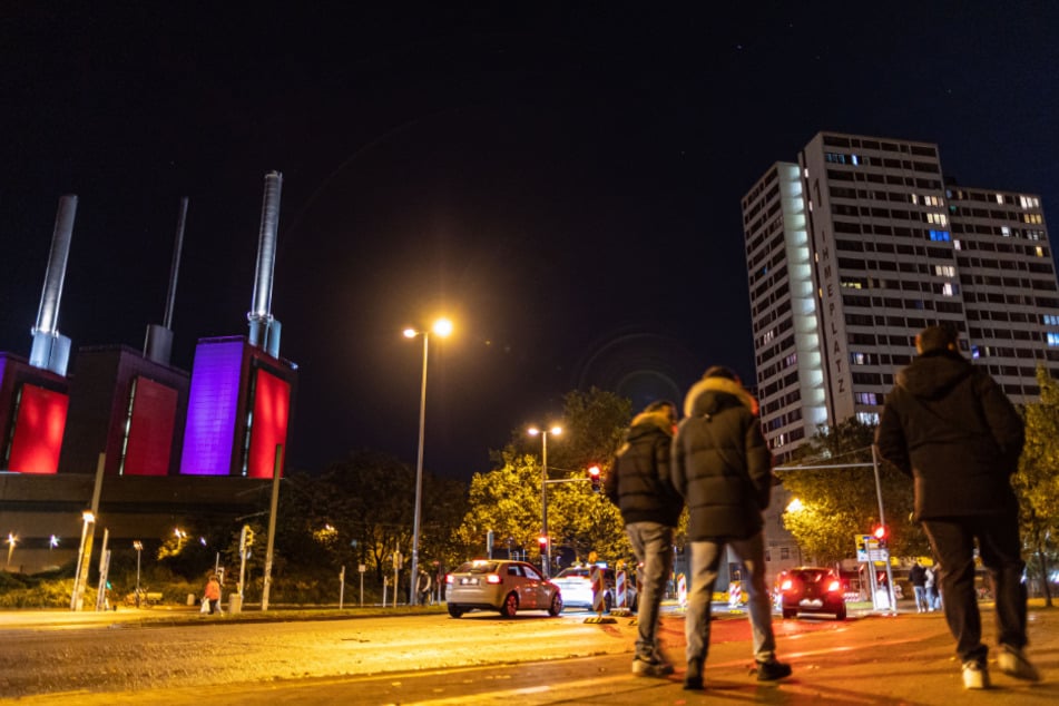 Die Verkehrskreuzung am Küchengartenplatz in Hannover. In den letzten Wochen kam es dort zu einer Reihe an Gewalttaten, die Polizei zeigt Präsenz.