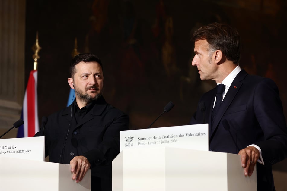 Ukraine-Krieg: Russland greift Kiew wieder mit Raketen an - Macron überrascht mit Ankündigung