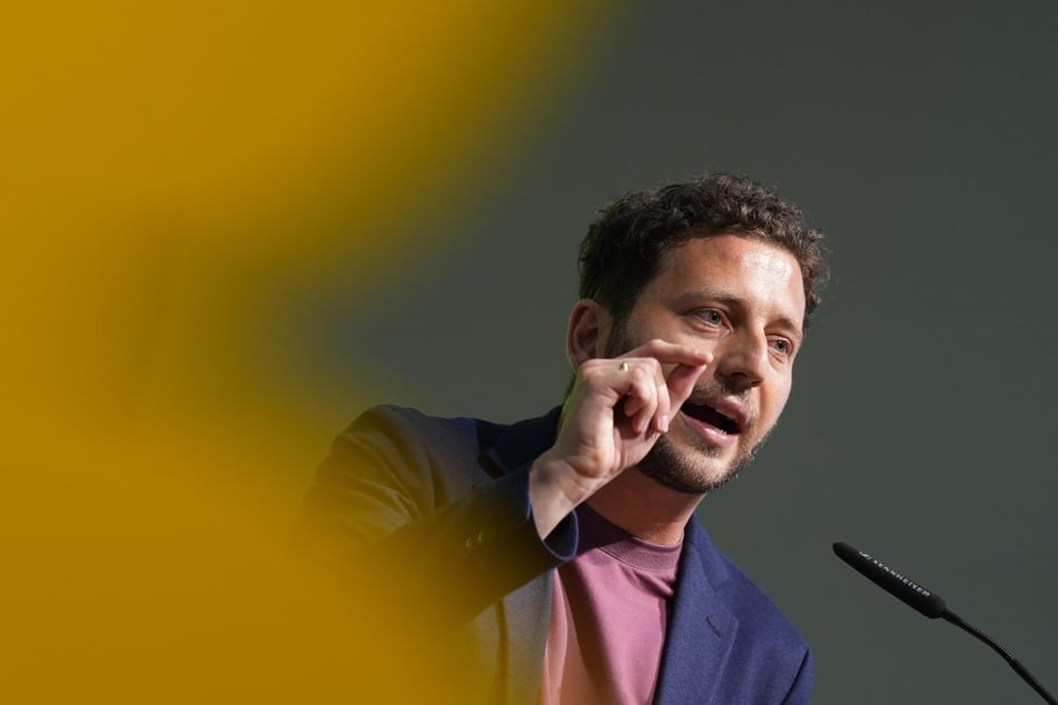 Grünen-Chef Felix Banaszak (35) zollt Nietzard für ihre getroffene Entscheidung Respekt.