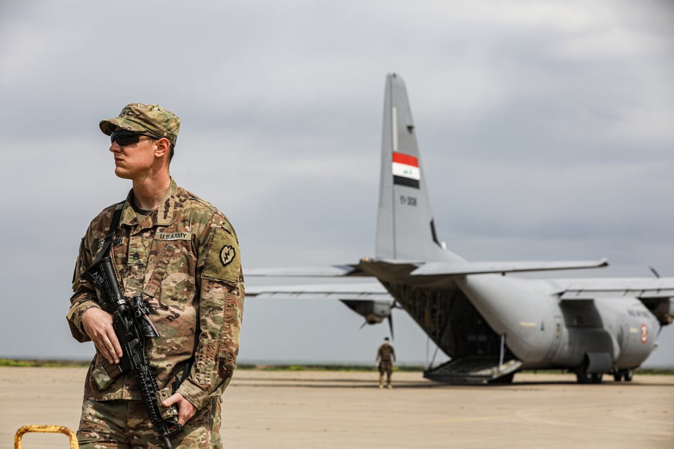US-Rückzug aus dem Luftwaffenstützpunkt Qayyarah im Irak.