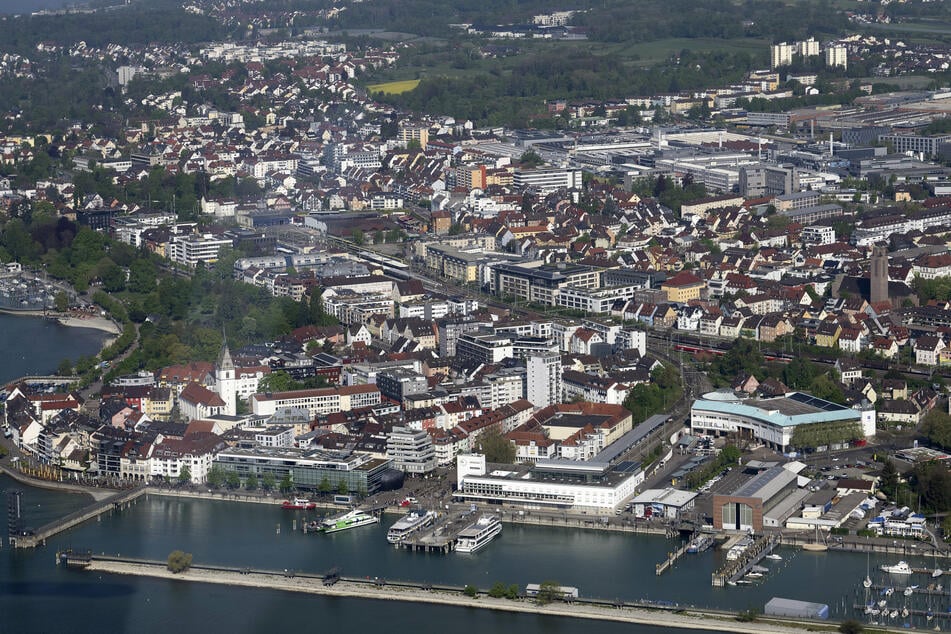 "Süß", "Gülle" oder "chemisch": Mysteriöser Gestank zieht durch deutsche Stadt, Anwohner verwundert