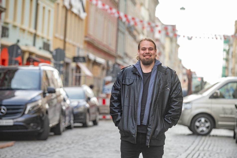 Albrecht Heinke (34) hat dabei als Veranstalter 27.000 Euro Fördermittel nicht erhalten und dennoch steigt das dritte "Louisenfest" in Folge. Ganz im Geiste der BRN ...