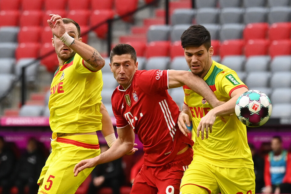 Jorge Meré (24, r.) hat seinen Wechselwunsch verkündet, der 1. FC Köln plant mit dem Innenverteidiger aber für die nächste Saison.