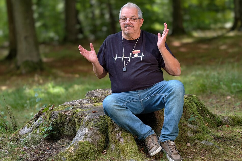 Peter Welt (66) ist seit 1993 Pilzberater bei den "Pilzfreunden".
