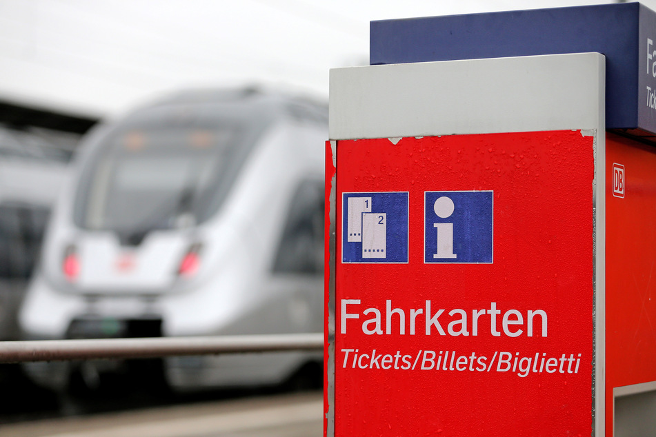 Der 22-Jährige hatte keine Fahrkarte gekauft. (Symbolbild)
