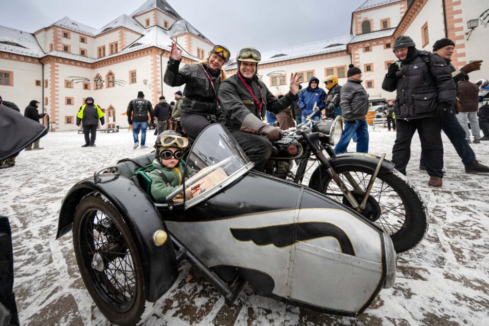 Das Wintertreffen im Hof von Schloss Augustusburg ist mittlerweile schon Kult.