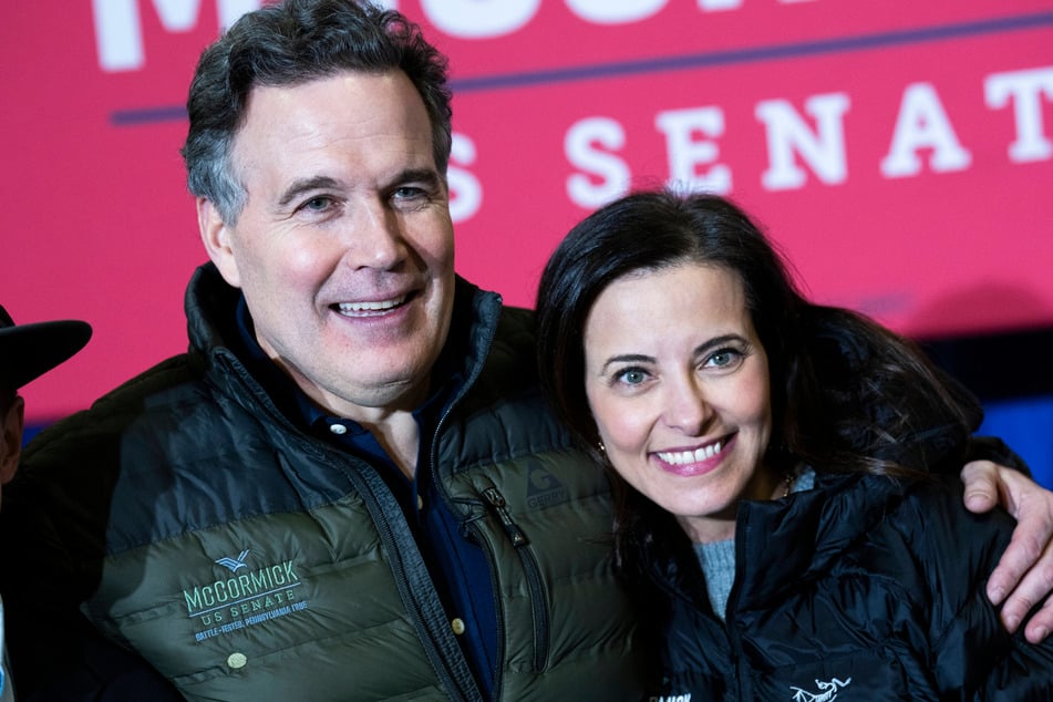 Dina Powell McCormick (r.) is married to Republican Senator Dave McCormick.