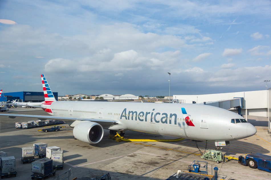 Eigentlich hätte die Boeing 777 von American Airlines in New York landen sollen - doch so weit kam es nicht. (Symbolfoto)
