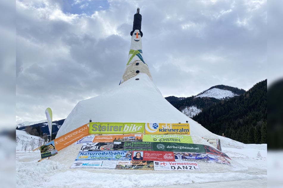 Der größte Schneemann der Welt hieß Riesi.