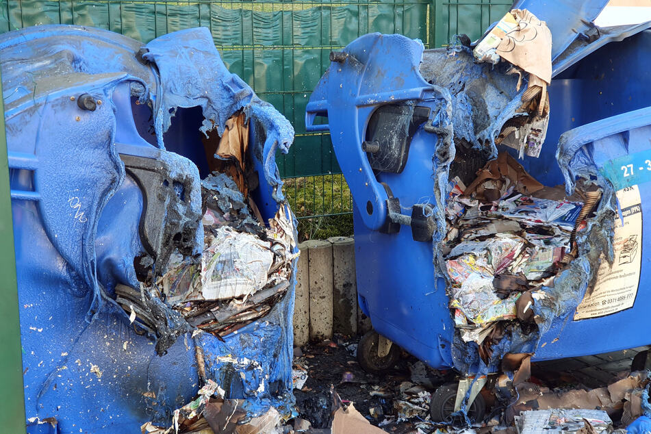 Die Brandserie geht weiter: Im Chemnitzer Ortsteil Kapellenberg wurden über Nacht mehrere Container in Brand gesetzt. Erst am Sonntag fackelten auf dem Kapellenberg mehrere Container ab (im Bild).