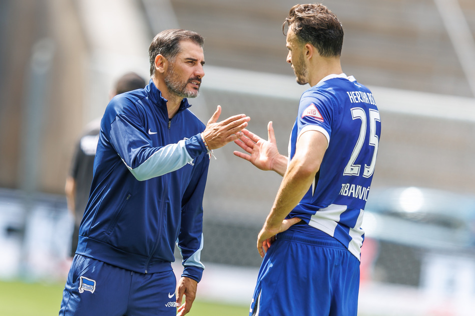 Cristian Fiél (44, l.) muss wohl in Zukunft auf seinen besten Torjäger verzichten.