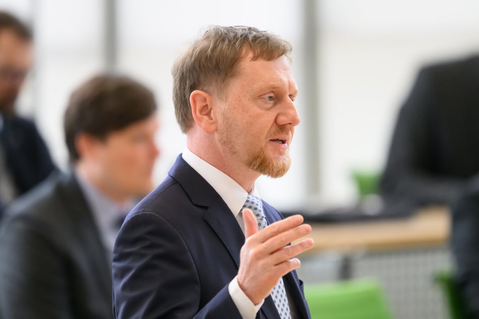 Michael Kretschmer (51, CDU) kann sich womöglich doch die Wiedereinführung der Vermögenssteuer vorstellen.