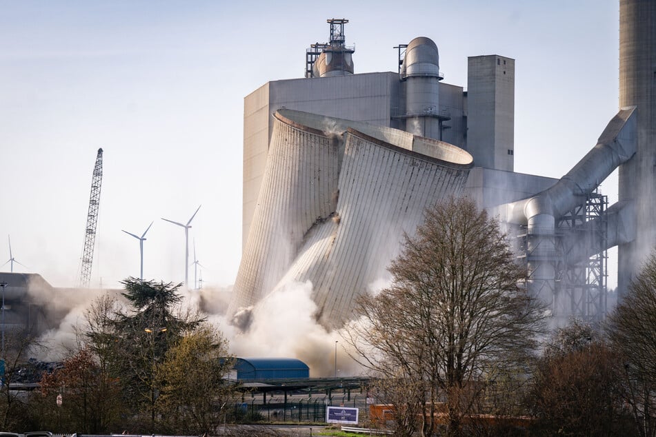 117 Meter hoher Kühlturm gesprengt: Das soll auf dem Gelände entstehen