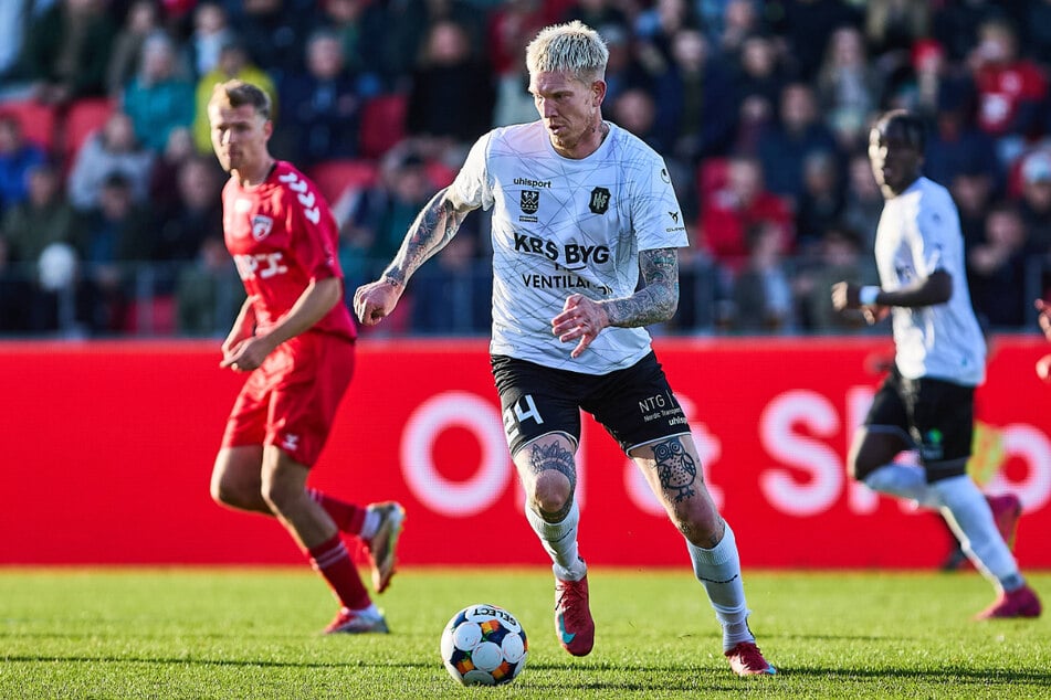 Simon Makienok (34) hat seine Karriere beendet. Zuletzt hatte er in Dänemark für den Zweitligisten Hvidovre gespielt.