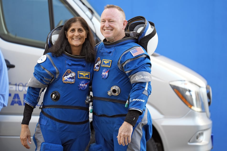 Nasa-Astronauten Sunita Lyn Williams (58) und Barry "Butch" Wilmore (61) starteten am Mittwoch einen Testflig ins All.