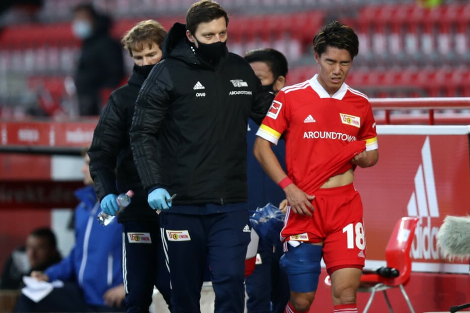 Keita Endo musste bei seiner Startelfpremiere gegen Arminia Bielefeld verletzt vom Platz.