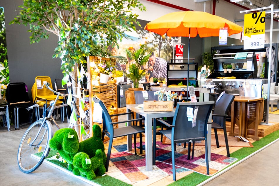 Zurbrüggen verkauft Wohn- und Gartenmöbel am Freitag (6.3.) zu Hammerpreisen