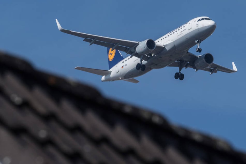 Lufthansa: Nach Angriff auf Israel: Erste Sonderflüge mit Deutschen an Bord gelandet
