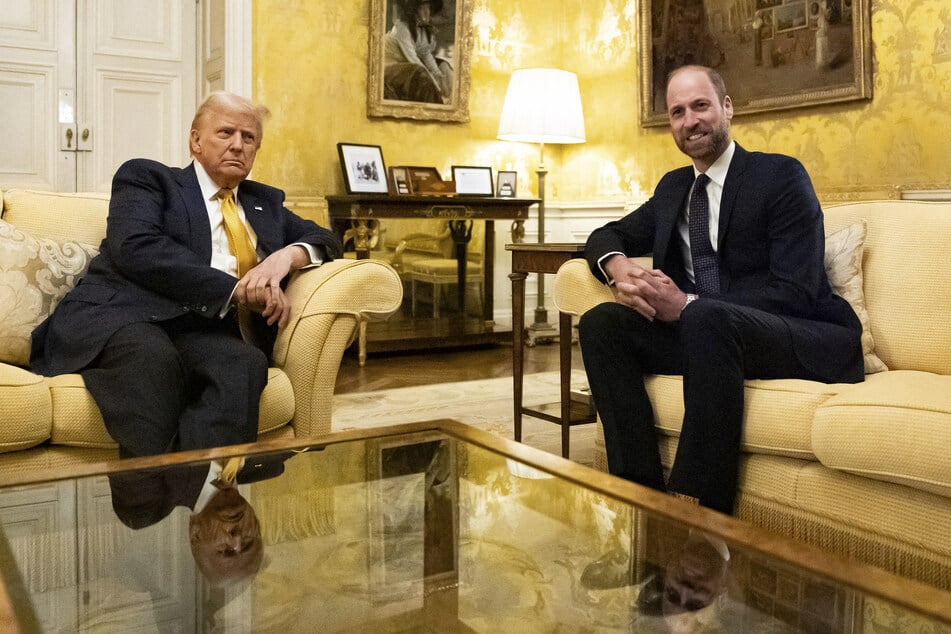 Donald Trump (78, l.) und Prinz William (42) trafen sich nach der Wiedereröffnung der Kathedrale Notre-Dame.