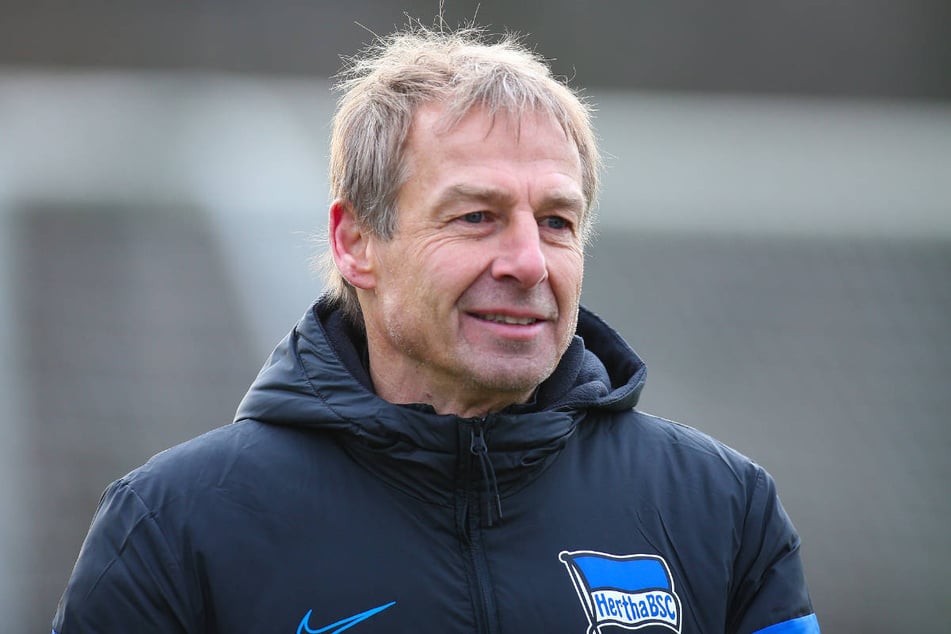 Jürgen Klinsmann (60) ist for Torunarigha eine prägende Figur in seiner Zeit bei Hertha BSC gewesen.
