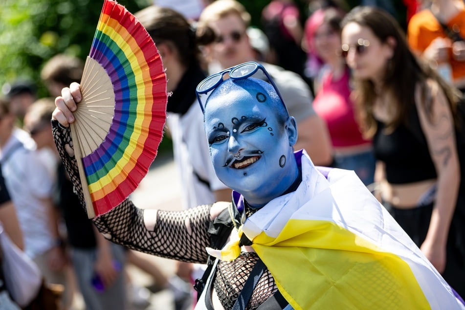 In Berlin fand am Samstag die "Marzahn Pride" für Vielfalt und die Rechte sexueller Minderheiten statt.
