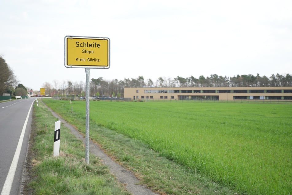 Der Vorfall an einer Oberschule in Schleife in der sächsischen Lausitz ist jetzt Thema im Bundestag.