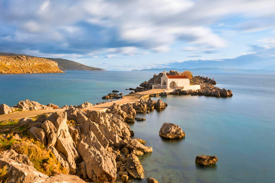 Lernt die Kirche Agios Isodoros bei Sykiada auf der Insel Chios kennen.