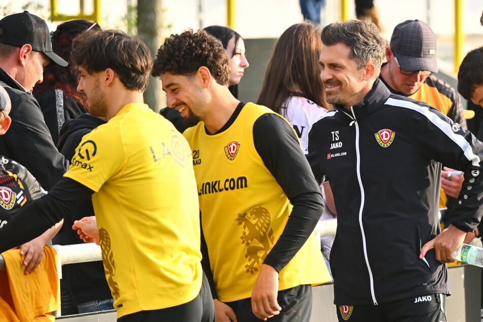 Thomas Stamm (M.) ist glücklich, denn er hat die Qual der Wahl.