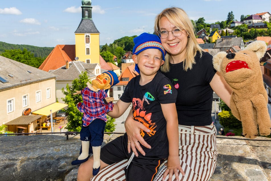 Der Kasper ist los: Tolles Event für Groß und Klein lockt in Hohnstein