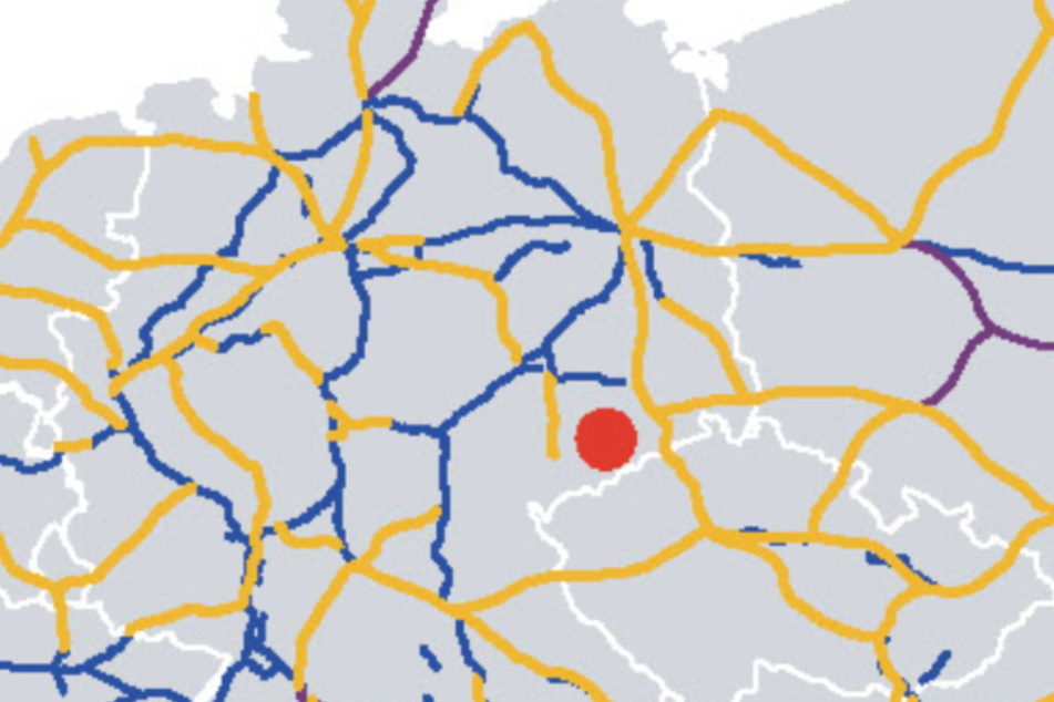 Der rote Punkt zeigt Chemnitz - und die gelbgeplanten Strecken an der Stadt vorbei.