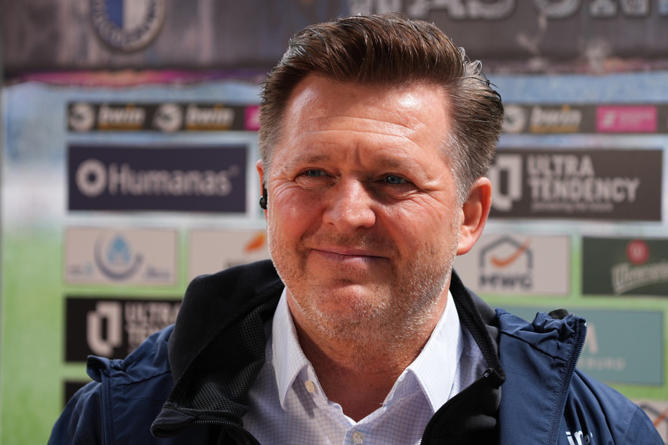 Der Vertrag von FCM-Trainer Christian Titz (51) verlängerte sich durch den Aufstieg automatisch.