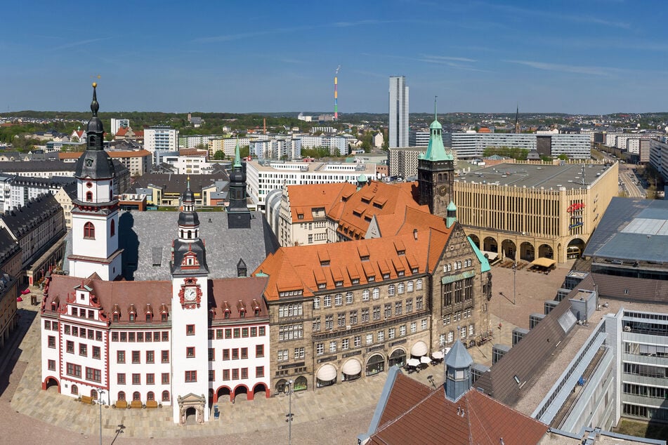 Die Stadtverwaltung Chemnitz verzeichnet sinkende Einwohnerzahlen. (Archivbild)