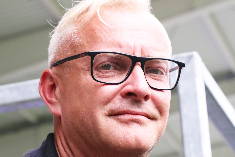 FCE-Geschäftsführer Michael Voigt (50) schätzt den Schadenswert bei den zerstörten Gäste-Toiletten im mittleren vierstelligen Bereich.
