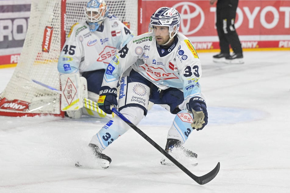 David Suvanto (31) will vor seinem Goalie am Freitag nichts zulassen und vorn Akzente setzen.