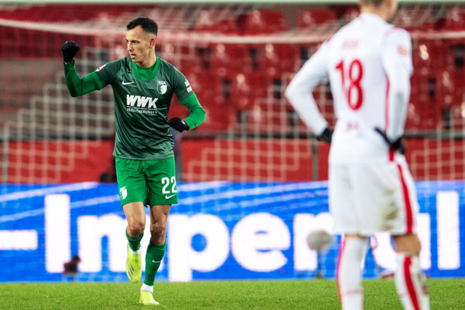 Iago (l.) erzielte das goldene Tor für den FC Augsburg in Köln.