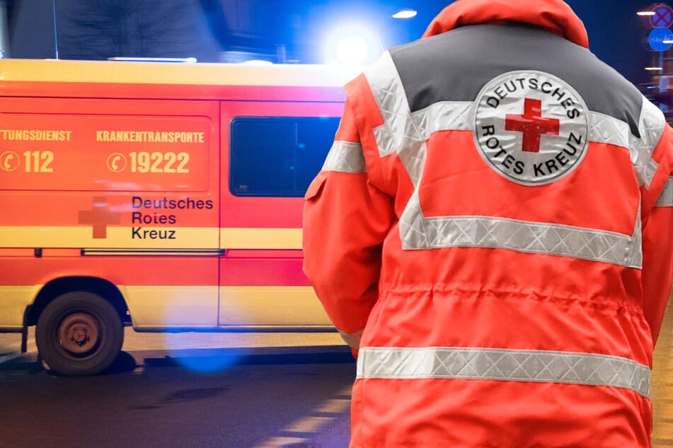 Unfall in Rodgau-Jügesheim: Der Rettungsdienst brachte zwei junge Männer mit schweren Gesichtsverletzungen in ein Krankenhaus. (Symbolfoto)