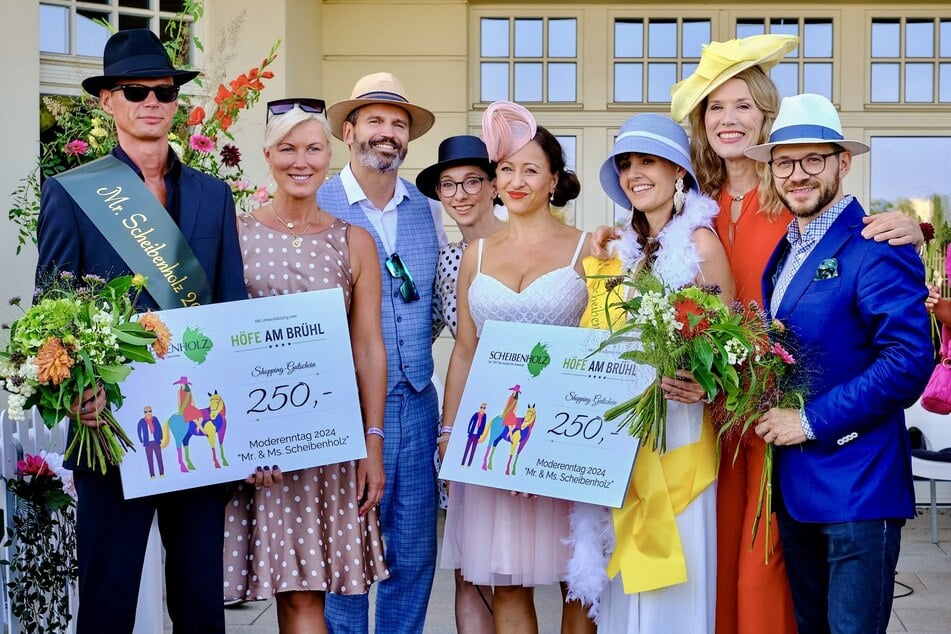 "Mr. & Ms. Scheibenholz" können sich über einen Shopping-Gutschein freuen.