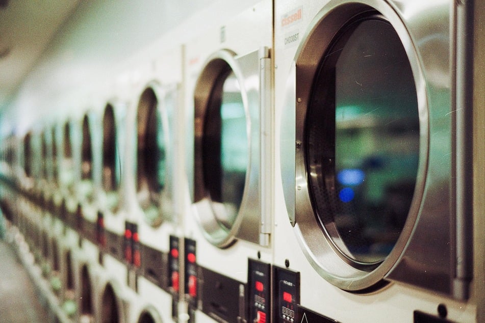 Knowing how to do laundry properly is important, even when using commercial laundromats.