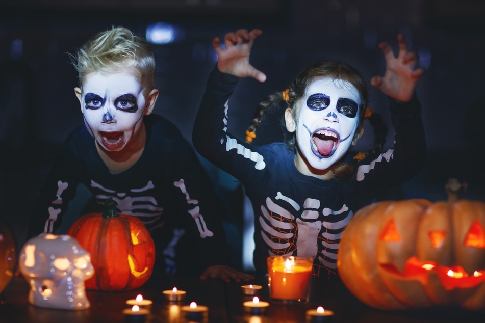 familienratgeber: 15 schaurig schöne Halloween-Filme für Kinder: So macht gruseln Spaß!
