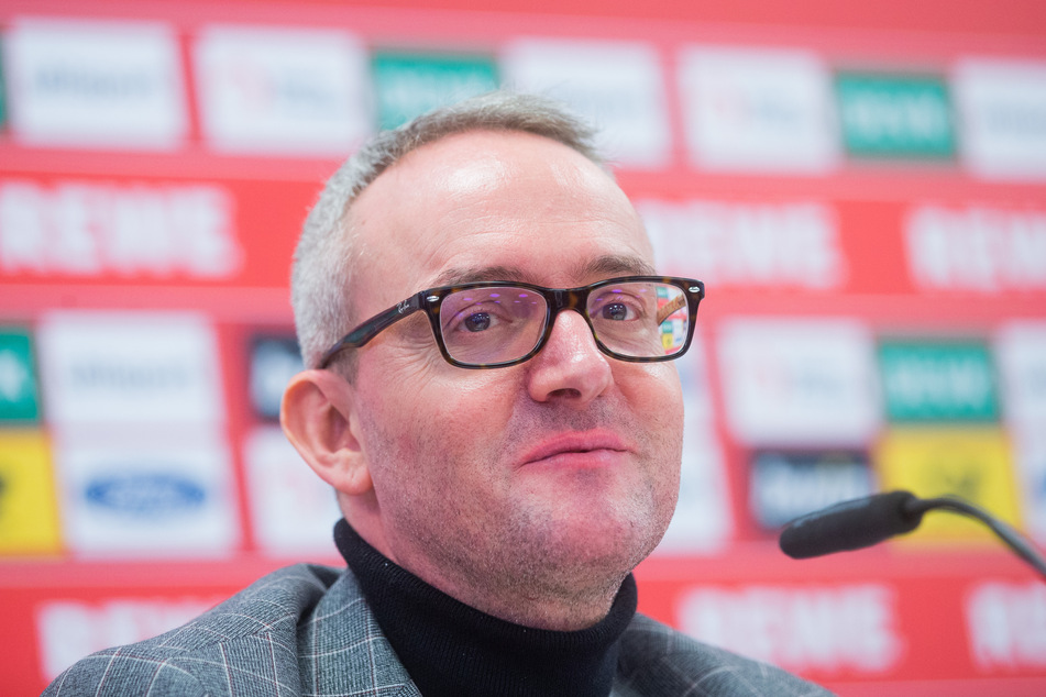 Alexander Wehrle hat die gesellschaftliche Bedeutung eines möglichen Neustarts in der Fußball-Bundesliga betont.