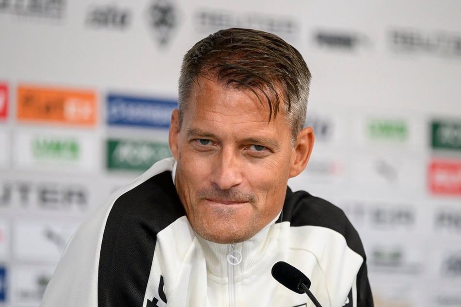 Alexander Blessin (53) wurde am Mittwoch als neuer Trainer von Borussia Mönchengladbach vorgestellt. Dabei sprach er auch über seine Zeit beim FC St. Pauli.