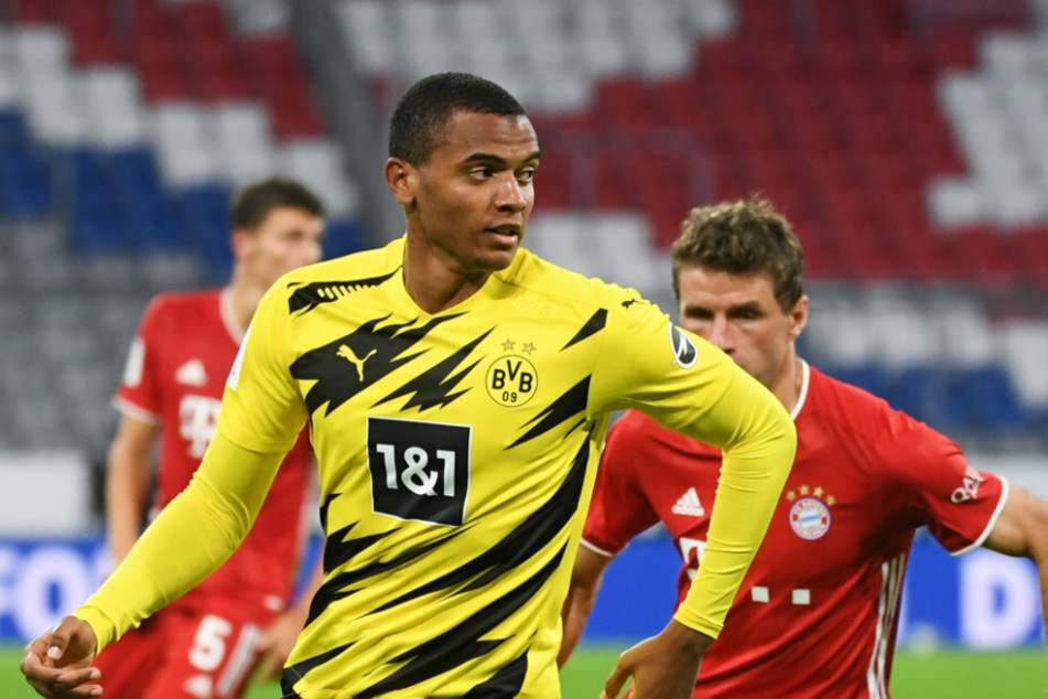 Manuel Akanji von Dortmund (l) ist mit dem Virus infiziert.