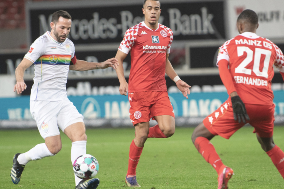 VfB-Kapitän Gonzalo Castro (33, l.) bestritt gegen Mainz 05 sein 400. Bundesligaspiel.