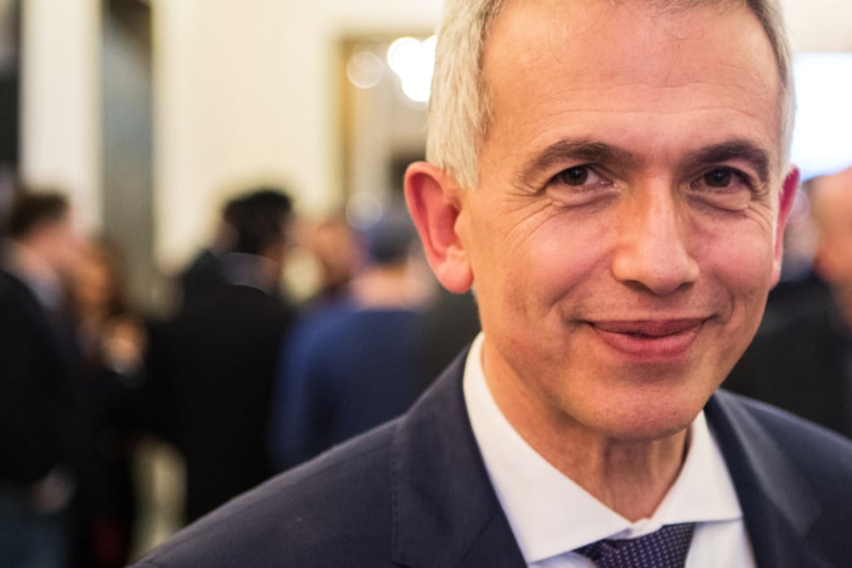 Das Foto aus dem März 2018 zeigt Frankfurts Oberbürgermeister Peter Feldmann (62, SPD).