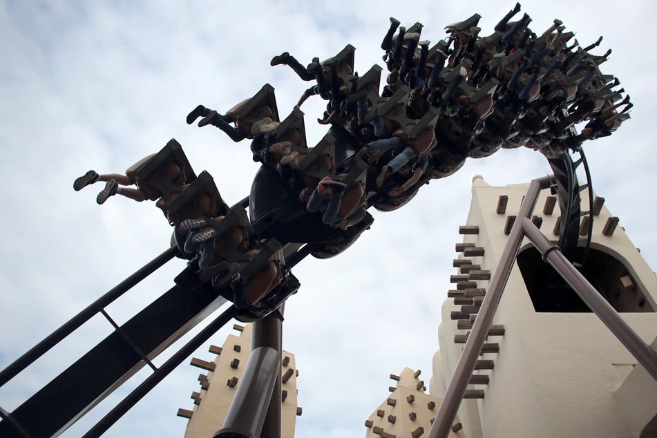 Das Phantasialand verspricht Abenteuer und Action mit über 30 Attraktionen. (Archivbild)