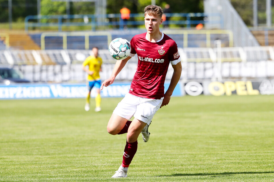 Phil Harres still has a contract with Dynamo Dresden until June 30, 2024.