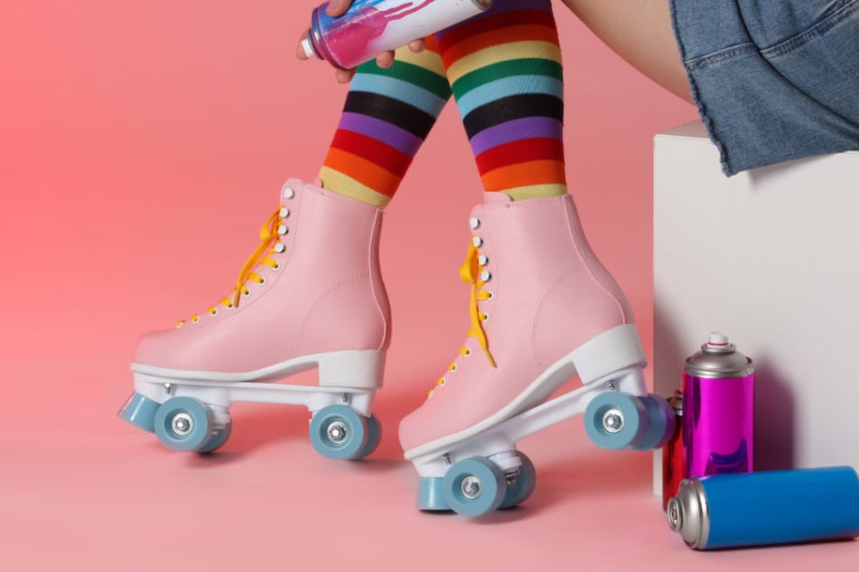 Mit den Rollschuhen könnt Ihr im Kraftverkehr Eure Runden drehen. (Symbolbild)