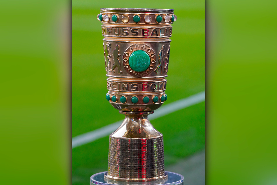 Der DFB-Pokal wird am 3. Juni 2023 im Berliner Olympiastadion übergeben.